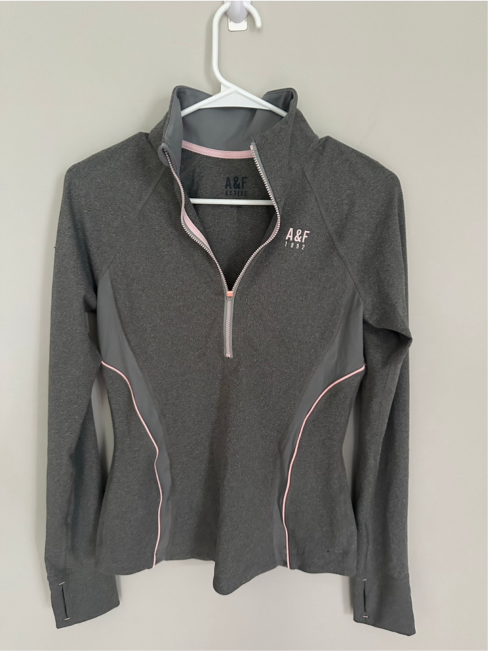 Women's Abercrombie & Fitch Active 1/4 Zip Sweatshirt Grey Pink Size M